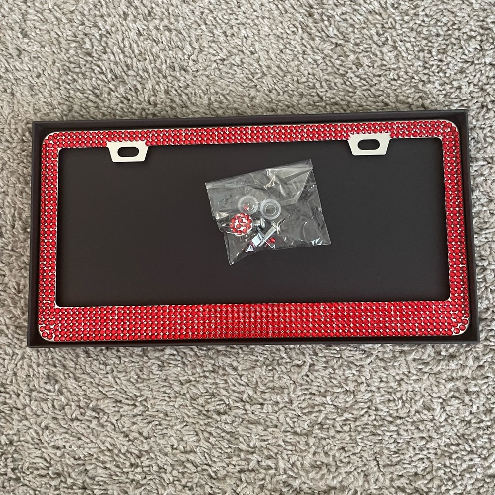 License plate frame